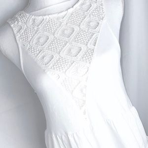 TOBI Detailed Neckline Tank, Sz S